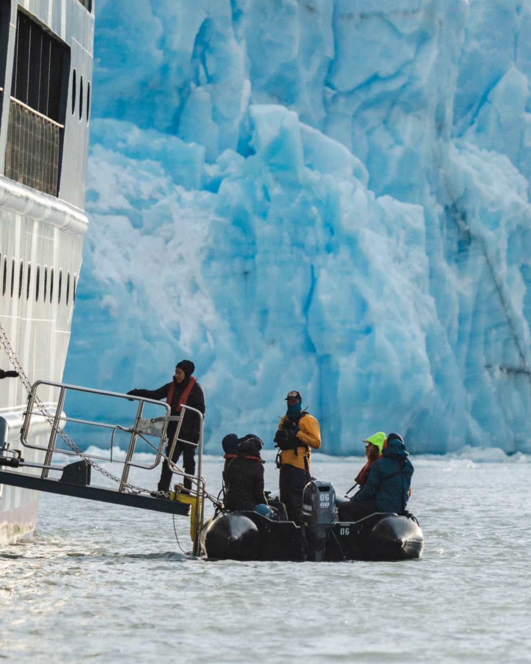 Unforgettable 8-Day Antarctica Cruise