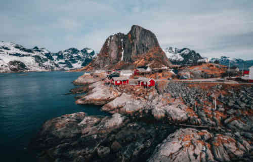 norway fjord fjords cruise fishing alta bergen tromso lofoten oslo trondheim snowhoes hiking snowmobile ski fishing tesla private tours self drive self-drive midnight sun rappel climbing photography northern lights tours whale watching e-bike e-scooter scooter