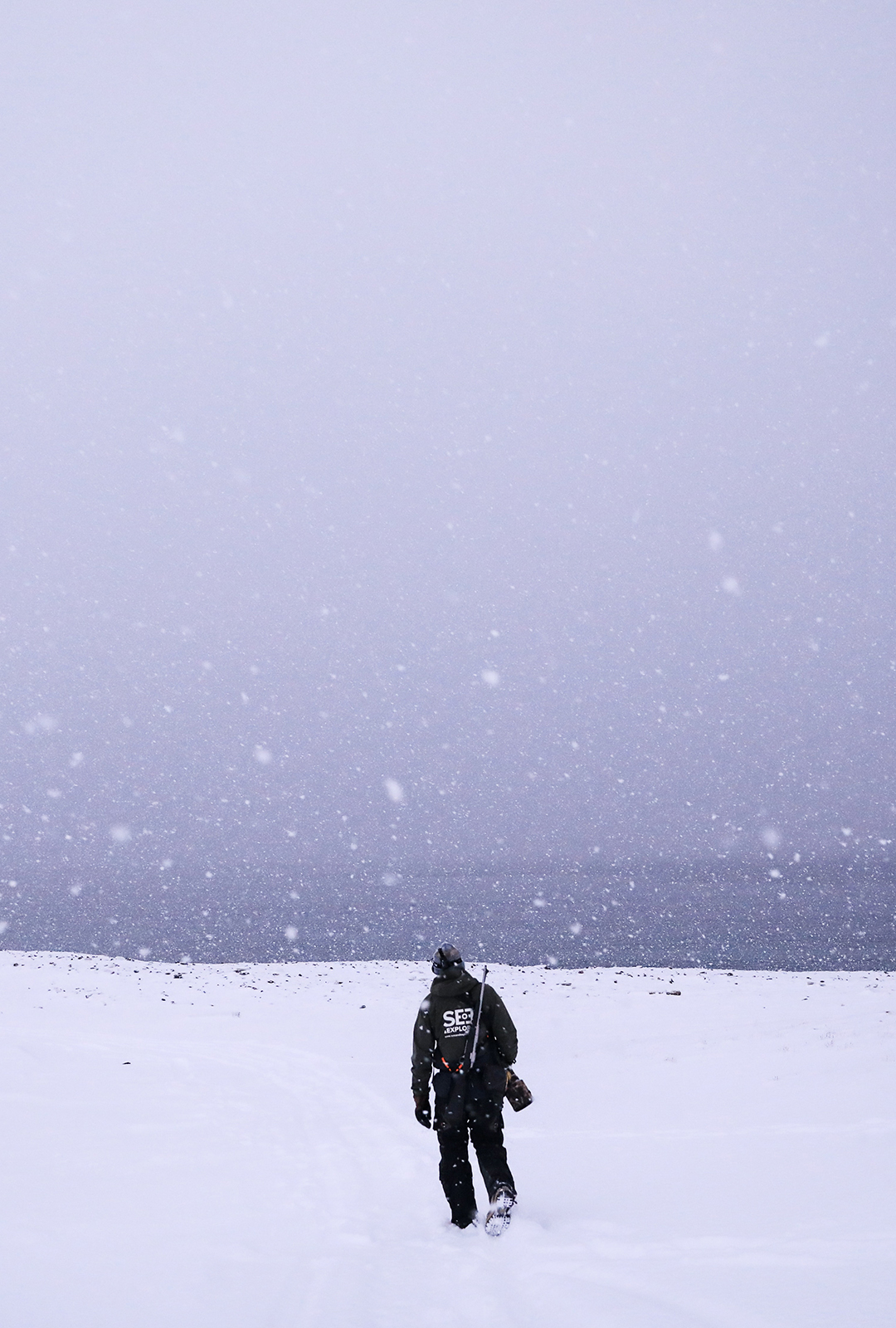 Svalbard Snowy Wonderland: Winter Adventure